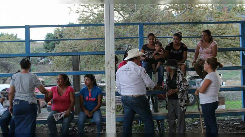 Ciudadanos de las comunidades Maravatio, Tepehuaje y Oropondiro, se suman al proyecto de Huriel Bautista - Foto 0 