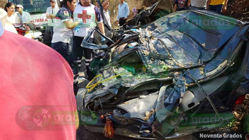 Se registra accidente en la Morelia-Mil Cumbres, hay cinco heridos 