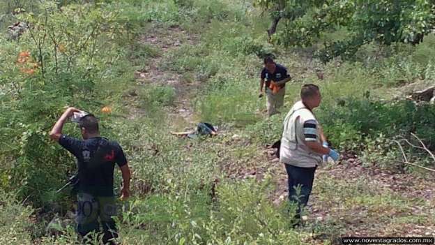 Hallan cadáver de conocida taxista de Apatzingán, Michoacán - Foto 2 