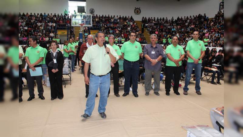 Desempeño académico en examen, única vía de ingreso a la Universidad Michoacana - Foto 0 