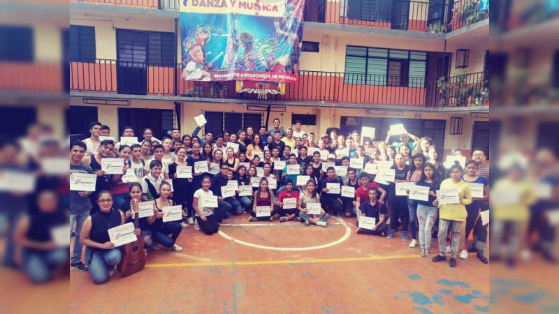 Concluyó con éxito el 1er Taller de Danza y Música del Movimiento Antorchista 