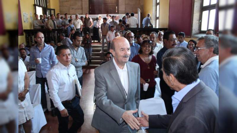 Presenta Fausto Vallejo Figueroa más de 50 proyectos ejecutivos para obras de impacto social para Morelia - Foto 0 