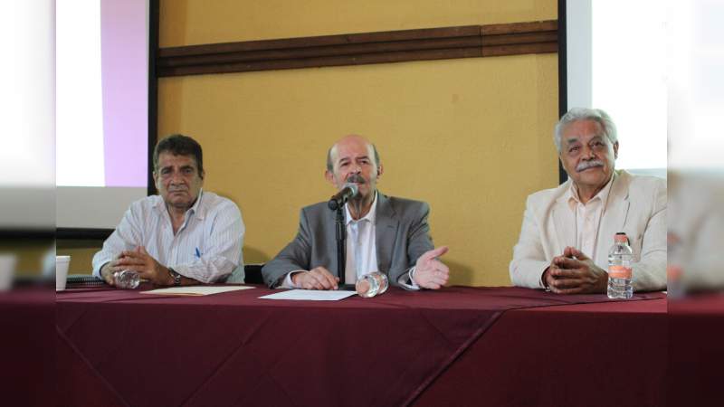 Presenta Fausto Vallejo Figueroa más de 50 proyectos ejecutivos para obras de impacto social para Morelia - Foto 1 