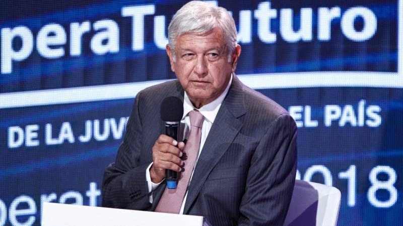 No voy a construir una dictadura: López Obrador 