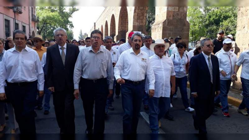 Inicia marcha pacífica de la UMSNH  