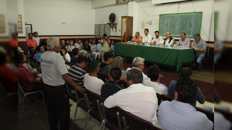 Fausto Vallejo Figueroa busca combatir a la delincuencia y drogadicción con el deporte - Foto 0 