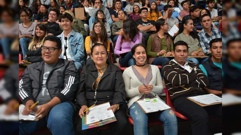 Educación de calidad, esencial para hacer frente a la demanda social: Damián Arévalo - Foto 1 