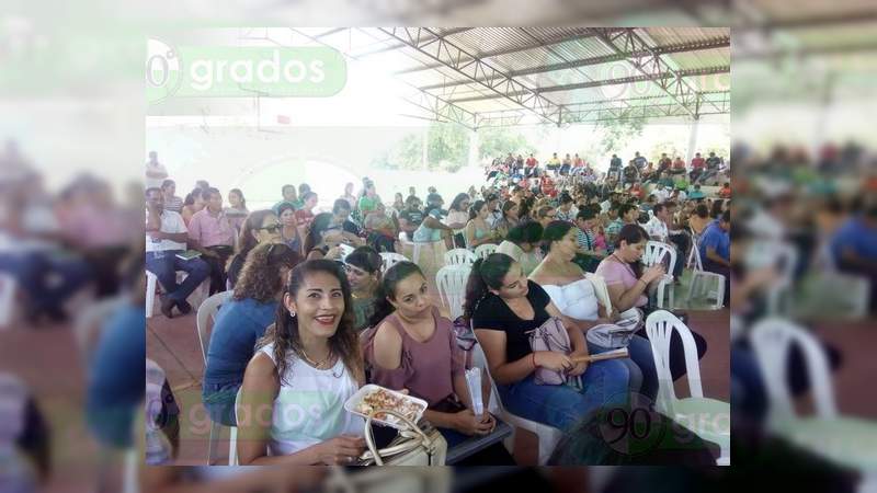 Caravana de la CNTE en Michoacán visita Lázaro Cárdenas para promover el paro nacional - Foto 1 