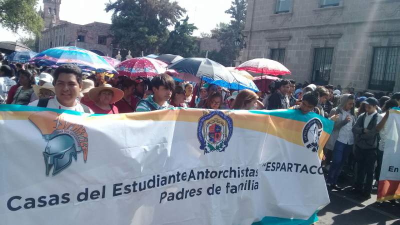 Las casas del estudiante “espartaco” en defensa de la UMSNH - Foto 4 