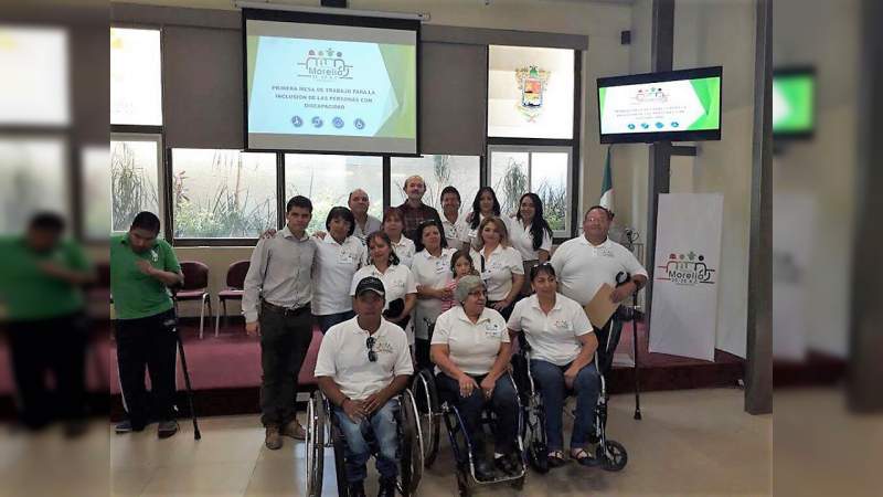 Fausto Vallejo Figueroa, único candidato que ha trabajado por la inclusión de las personas con discapacidad - Foto 1 