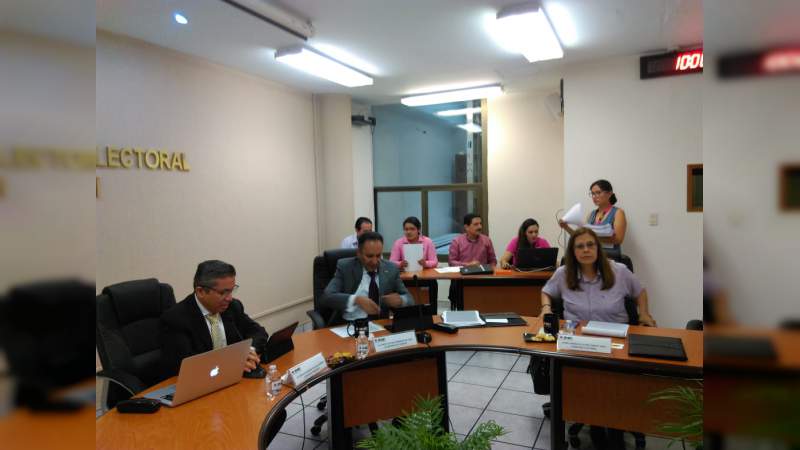 El 5 de junio arribarán custodiadas por el ejército las boletas electorales para el proceso electoral - Foto 2 