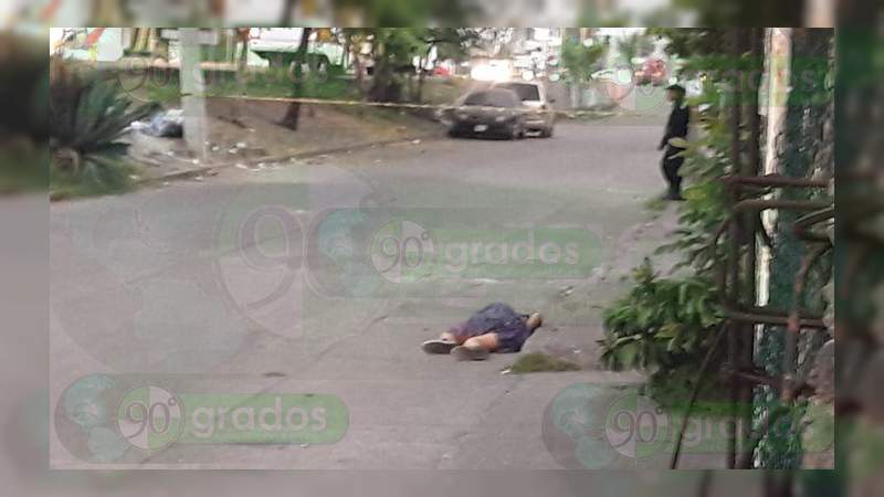 Acuchillan y matan a mujer en asalto en Lázaro Cárdenas, Michoacán - Foto 1 