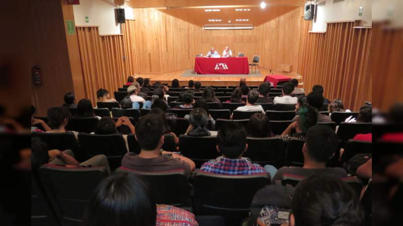 Exalta en el Librofest 2018 la importancia literal de Cervantes Y Shakespeare para la actualidad - Foto 0 