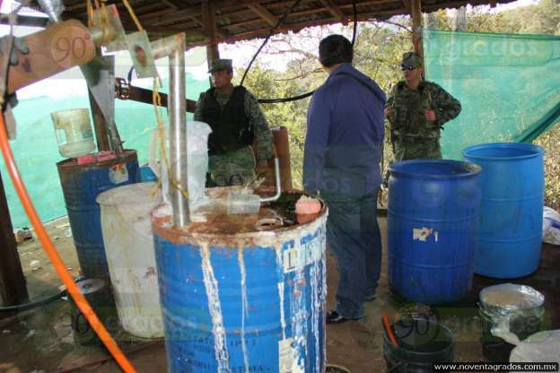 Ejército asegura narcolaboratorio en Quiroga, Michoacán - Foto 0 