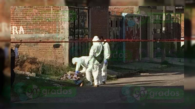 Maniatado y baleado encuentran el cadáver de un hombre en Morelia - Foto 0 