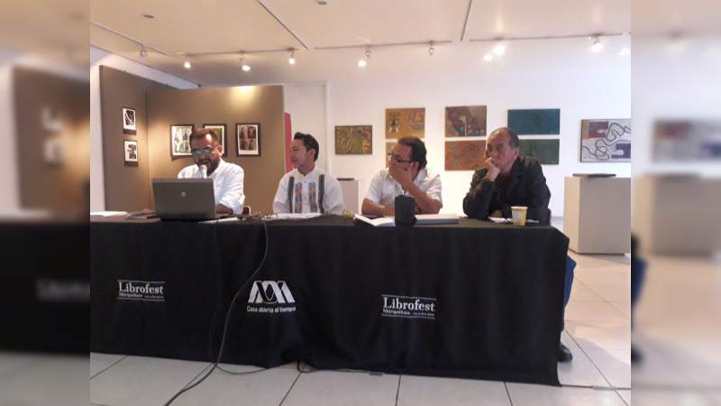 Indígenas homosexuales, invisibilizados por el estado y la academia, afirman en el Librofest Metropolitano - Foto 2 