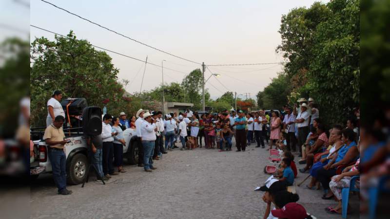 Celebran vecinos de la Colonia Allende de Antúnez, candidatura de Huriel Bautista a la alcaldía - Foto 1 