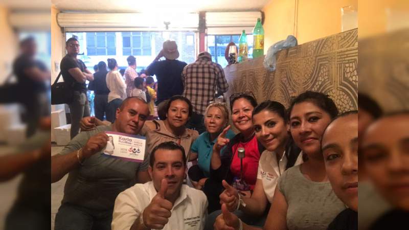 Vecinas de Vicente Lombardo Toledano se suman a Karla Ruiz - Foto 0 