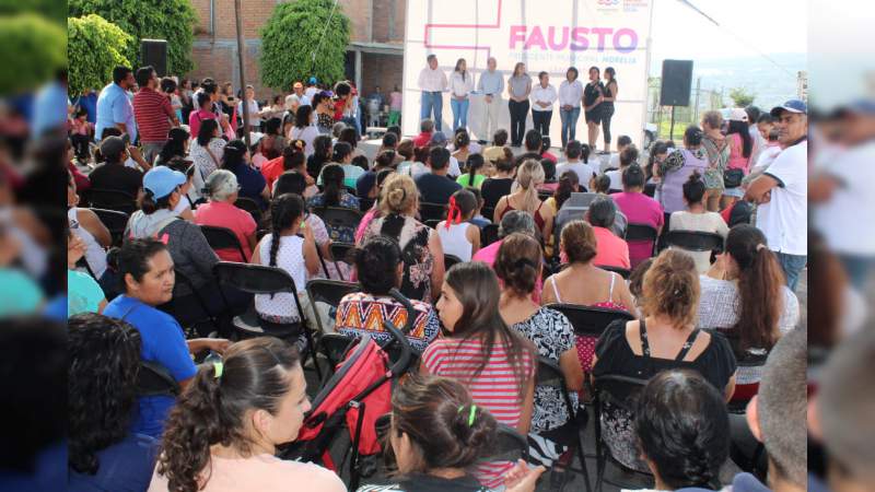 Obras de impacto social y no de relumbrón solicitan vecinos de Arko San Antonio a Fausto Vallejo Figueroa - Foto 0 