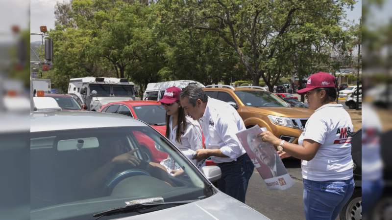 Atenderemos las demandas de agua potable y la municipalización de servicios de Villas del Pedregal: Raúl Morón - Foto 1 