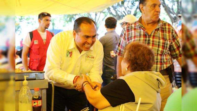 Mercados modernos, dignos, funcionales y seguros compromete Gerónimo Color - Foto 0 