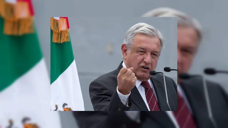 AMLO denuncia que no le permiten cerrar su campaña en el Zócalo  