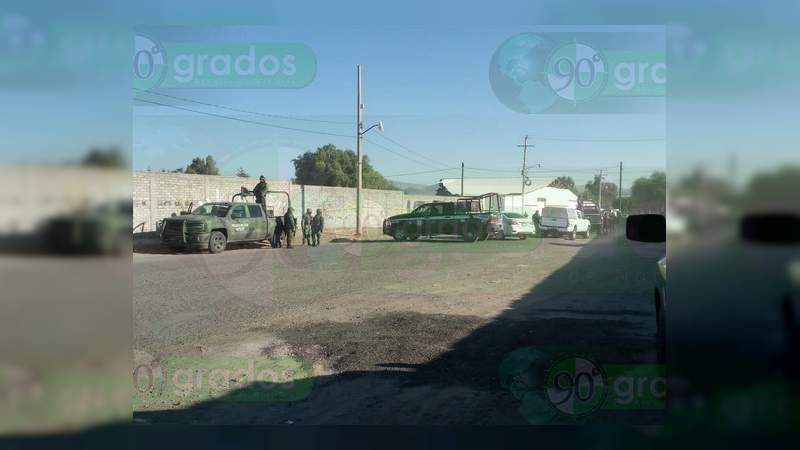 Asesinan a cinco personas sobre la autopista Querétaro – Celaya - Foto 1 