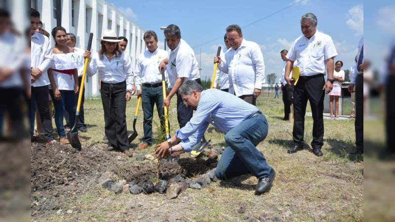 Sin contaminación por plástico, lema en campaña de cuidado del ecosistema en UMSNH - Foto 1 
