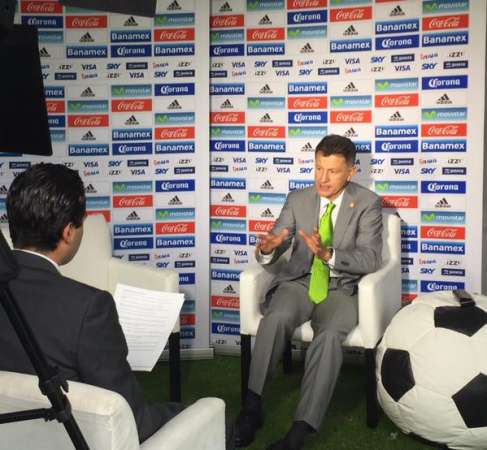 Se presenta Juan Carlos Osorio como nuevo técnico de la selección nacional; reconoce inexperiencia 