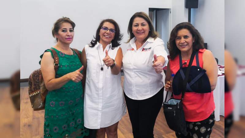 Cristina Portillo Ayala dijo a mujeres de Tres Marías: “Nadie debe temer al triunfo de Andrés Manuel López Obrador, el próximo presidente de México” - Foto 0 