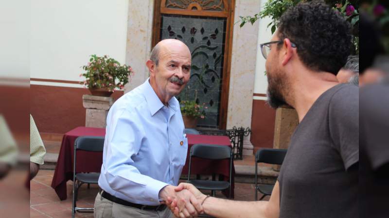 Presenta Fausto Vallejo Figueroa plan de obras a arquitectos morelianos - Foto 0 