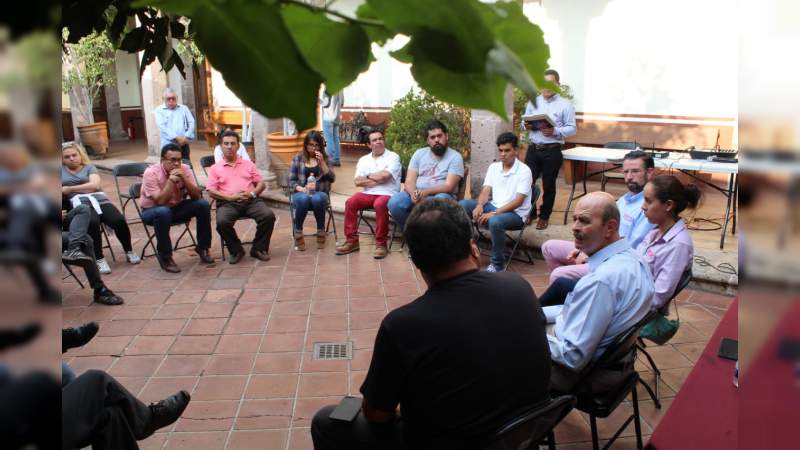 Presenta Fausto Vallejo Figueroa plan de obras a arquitectos morelianos - Foto 2 