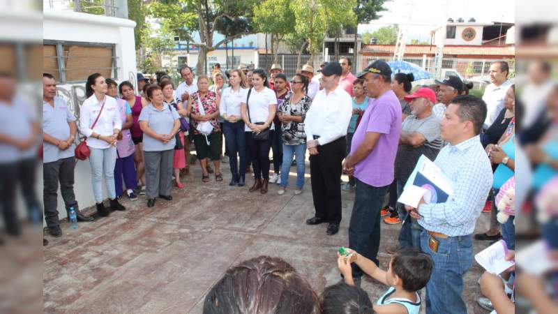 Gobierno independiente abandonó a La Mintzita, acusan colonos ante Fausto Vallejo Figueroa - Foto 0 