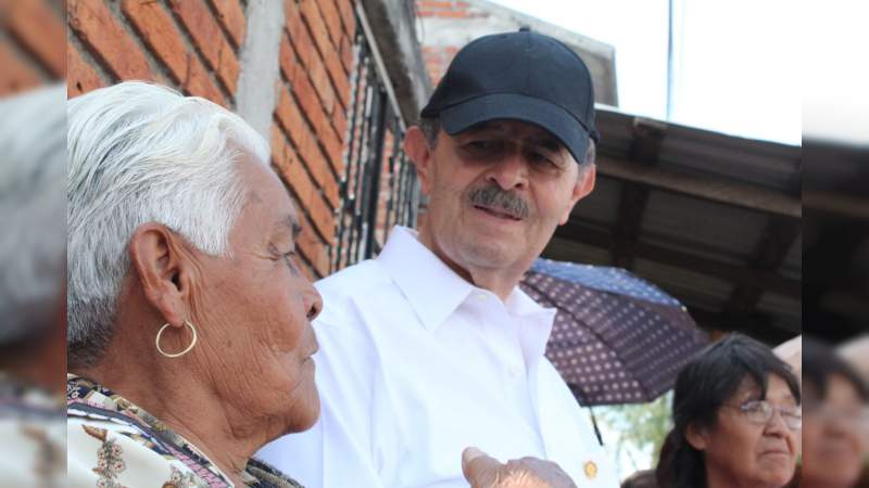 Gobierno independiente abandonó a La Mintzita, acusan colonos ante Fausto Vallejo Figueroa - Foto 1 