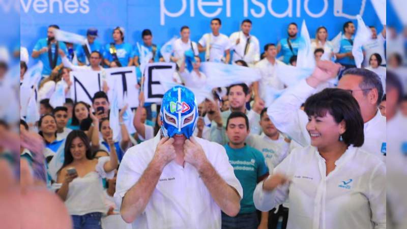 José Antonio Meade se pone la máscara y baila hip Hop  