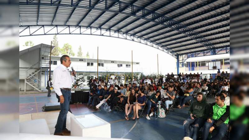 Impulsar una Morelia digital, creativa y educación dual, propuestas de Morón para los jóvenes morelianos - Foto 0 