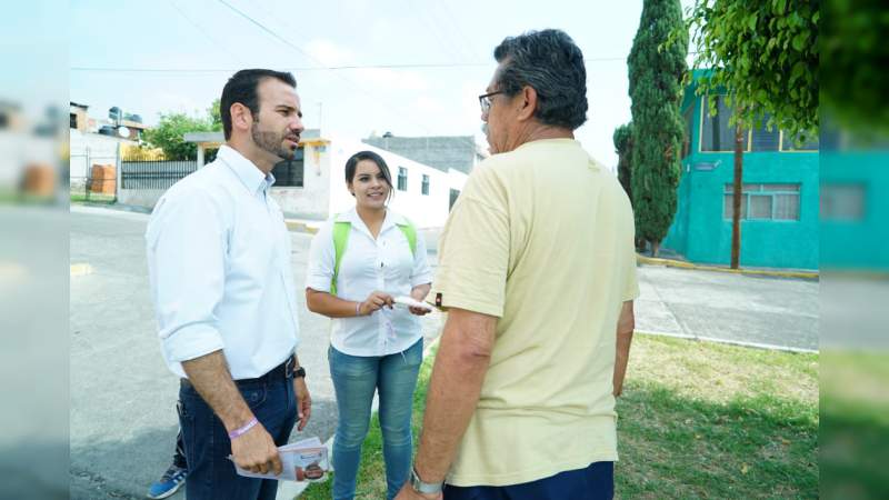 Yankel Benítez promete continuar trabajando en las colonias - Foto 2 