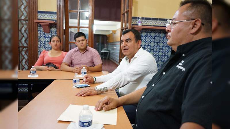 Habrá impulso real a los emprendedores  y microempresarios: Constantino Ortiz - Foto 1 