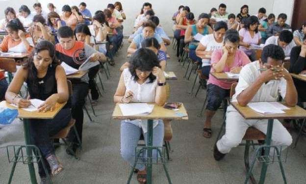 Anuncia SEP despido de casi 300 docentes este viernes 