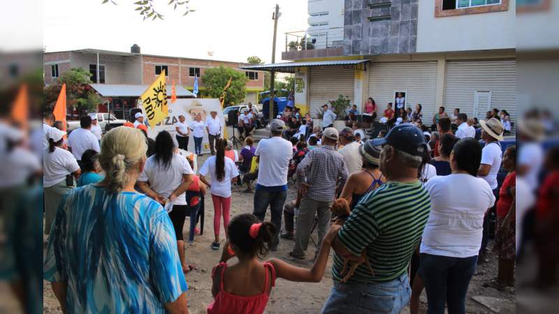Genaro Guízar avanza en la preferencia electoral de los apatzinguenses - Foto 1 