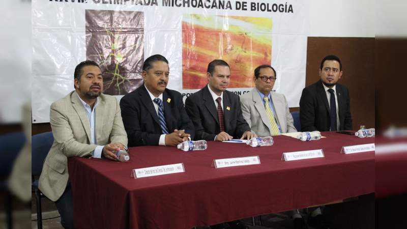 Con eficiencia, eficacia y sustentabilidad, los futuros biólogos aportarán las soluciones que el planeta necesita: Antonio Ramos Paz - Foto 1 