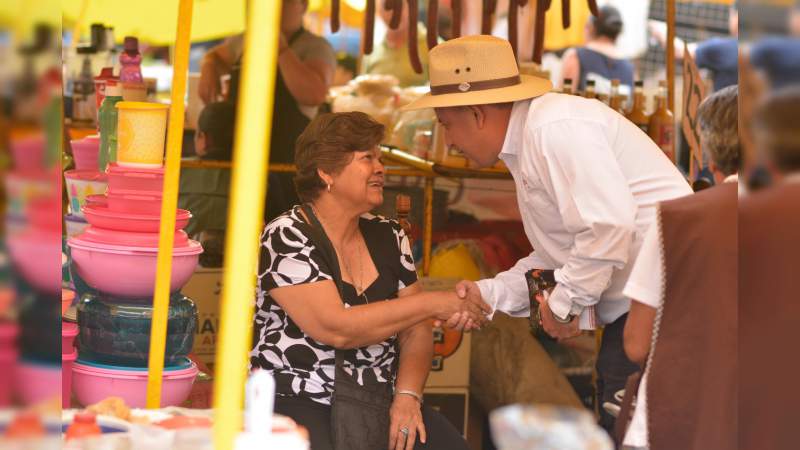 Vecinos demandan a Carlos Quintana mejorar servicios públicos en Morelia y sacarla del abandono - Foto 1 