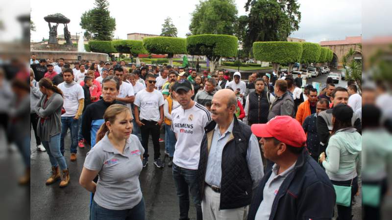 Fausto Vallejo Figueroa se compromete a mejorar la movilidad de la ciudad de la mano con organizaciones civiles - Foto 2 