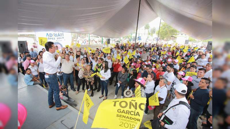 Un gobierno de coalición y no centralista, lo que el País necesita: Toño García 