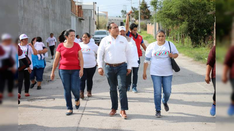 Combate a la pobreza con acciones integrales, compromete Gerónimo Color en la colonia Los Ángeles - Foto 1 