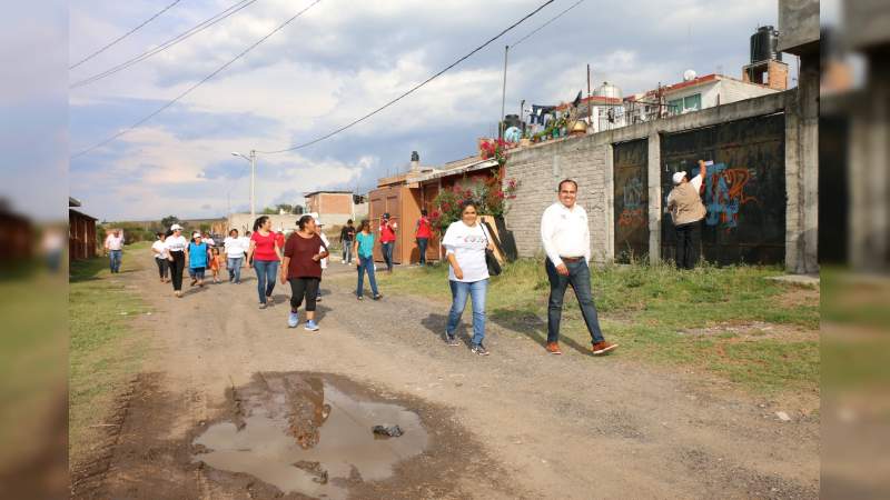 Combate a la pobreza con acciones integrales, compromete Gerónimo Color en la colonia Los Ángeles - Foto 2 
