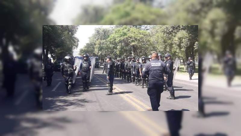 Despliegan operativo ante movilizaciones de la CNTE en Morelia 