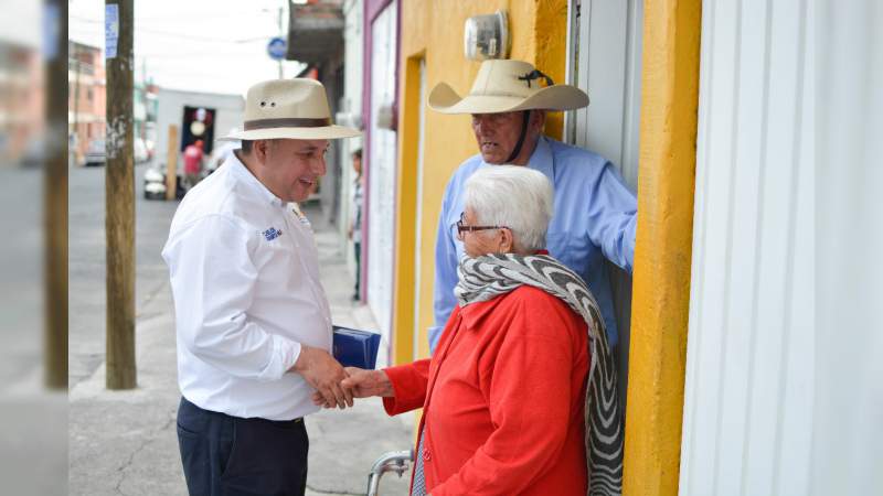 Compromete Carlos Quintana bajara el costo del predial  - Foto 0 