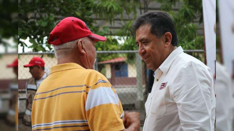 Terminar con la manipulación del gasto público en Apatzingán:  José Luis Cruz Lucatero. - Foto 0 