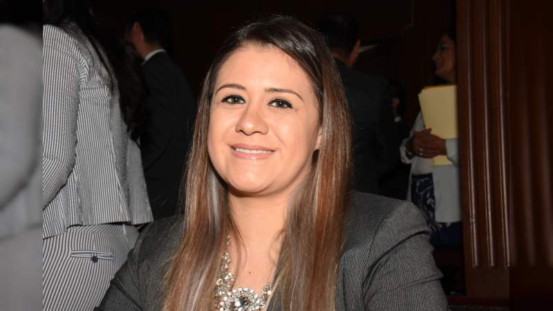 Es necesario un verdadero reconocimiento al sector docente: Alejandra Castro 